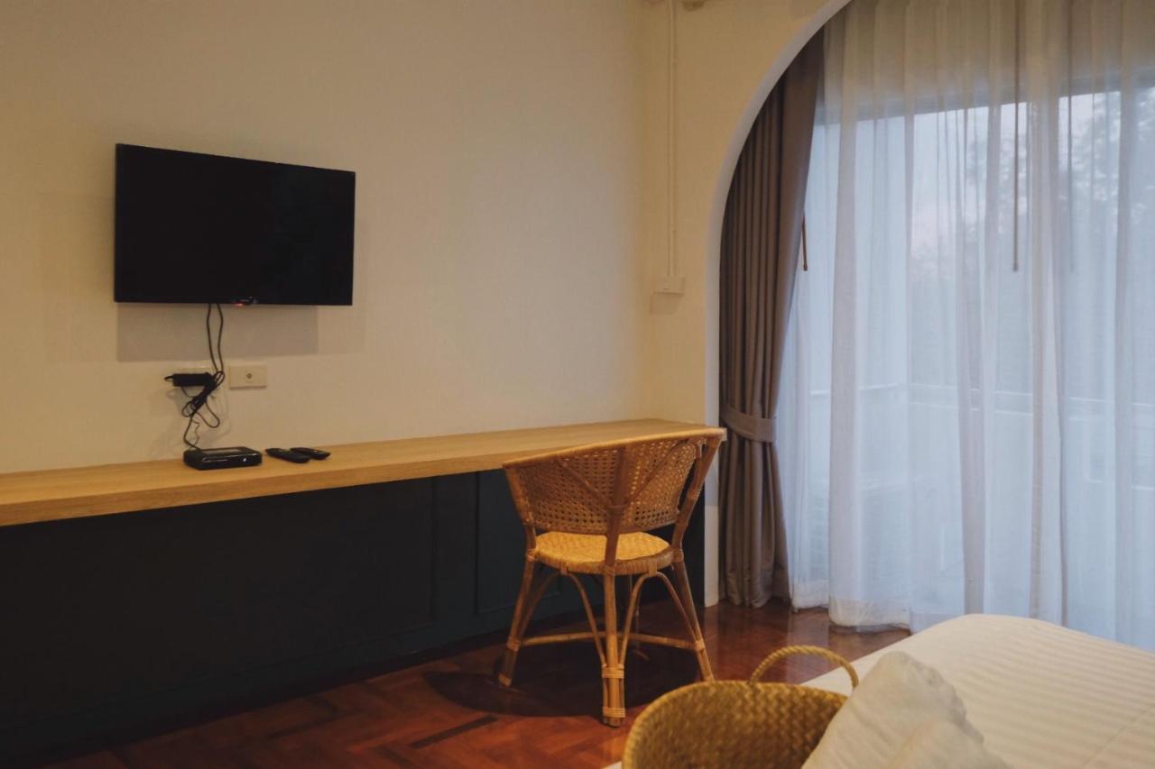 Matou Hostel & Cafe Ban Laem Muang Exterior foto